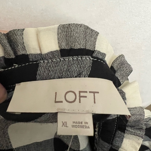 EUC LOFT Blouse - Picture 3 of 3